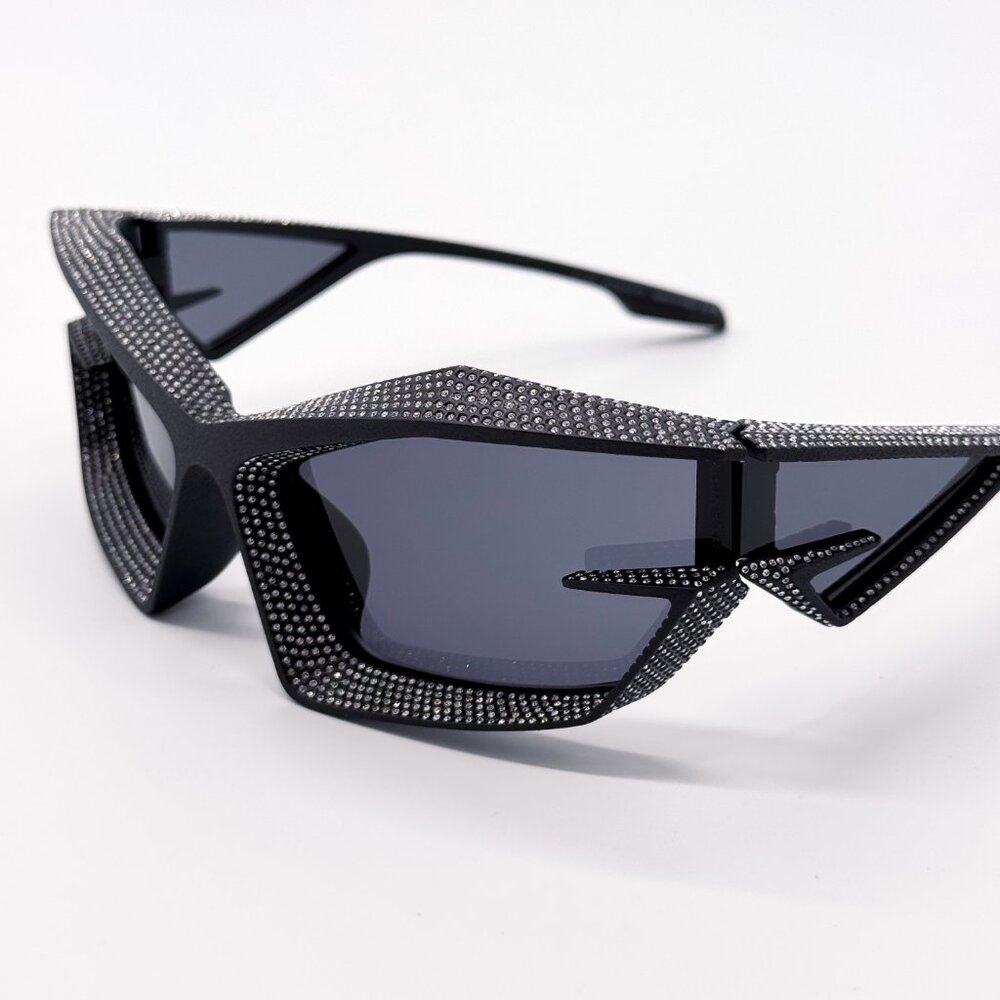 NEW GIVENCHY GV40082I 02A MATTE BLACK WITH STONES WOMEN SUNGLASSES GIVENCHY